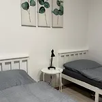 Διαμέρισμα Ferienwohnung-monteurwohnung Anton Bis Zu 4 Personen In Kleve, Zentrale Lage *