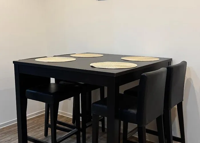 شقة Ferienwohnung-monteurwohnung Anton Bis Zu 4 Personen In Kleve, Zentrale Lage كليفي