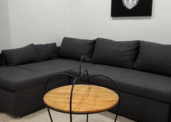 Ferienwohnung-monteurwohnung Anton Bis Zu 4 Personen In Kleve, Zentrale Lage