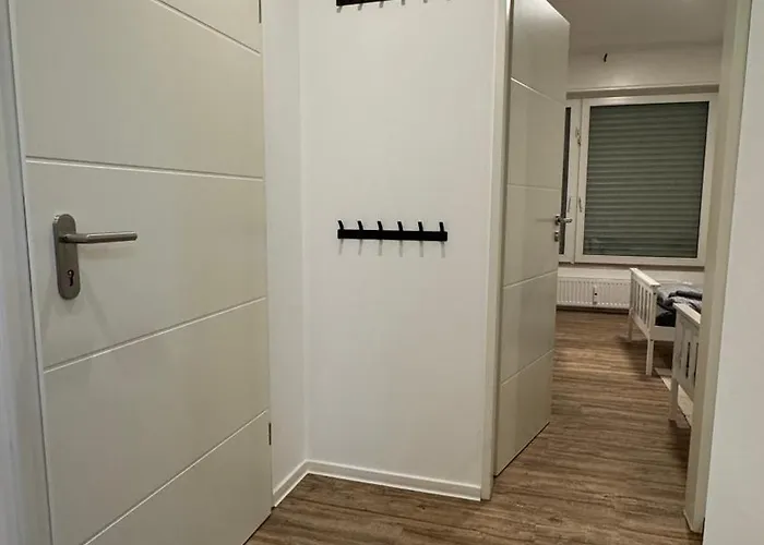 Ferienwohnung-monteurwohnung Anton Bis Zu 4 Personen In Kleve, Zentrale Lage شقة *